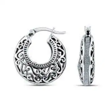 Hiraola's Product Image